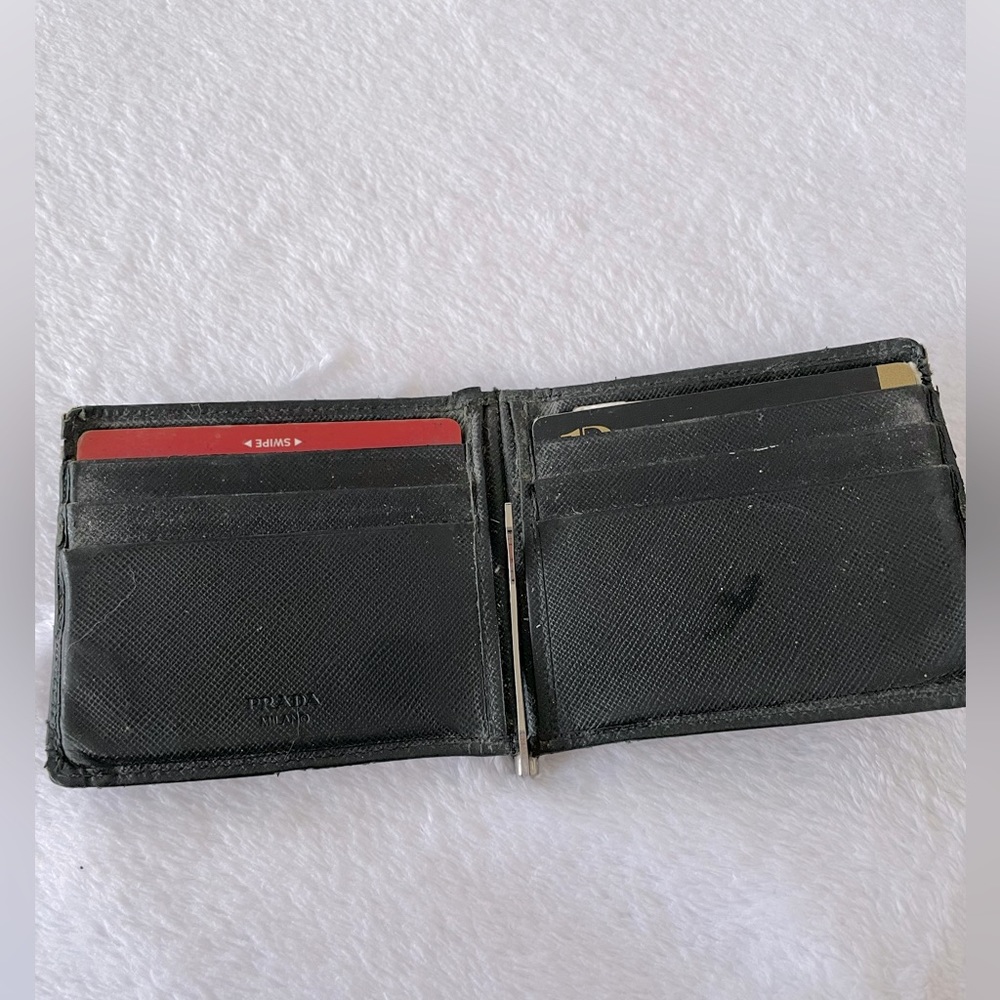 Prada wallet - Picture 2 of 10